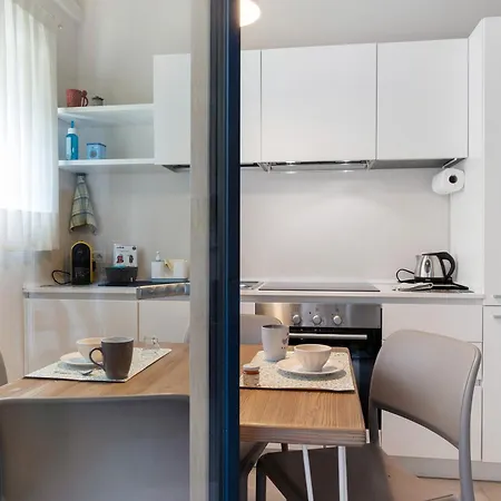 House 71 Verona