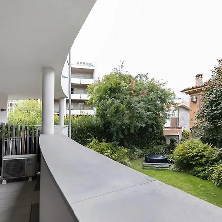 House 71 *